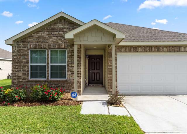Property at 2715 Marguerite St, Bay City, TX 77414, 4 beds, 2 baths