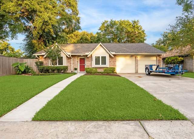 Property at 1522 Festival Dr, Houston, TX 77062, 3 beds, 2 baths