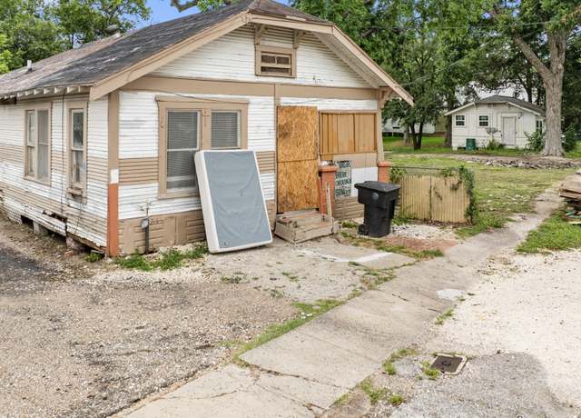 Property at 4924 Curtin St, Houston, TX 77023