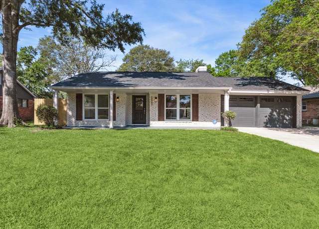 Property at 2007 Ottawa Ln, Houston, TX 77043, 4 beds, 2 baths