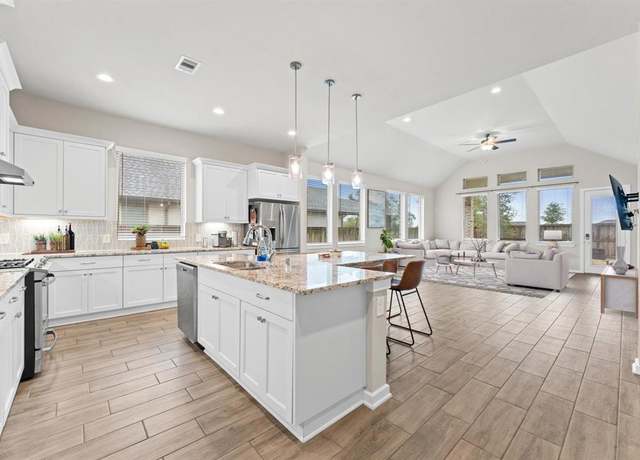 Property at 4734 Franklin Way, Iowa Colony, TX 77583, 4 beds, 3 baths