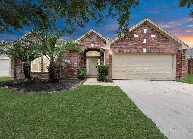 Property at 20011 Rosswood Ln, Spring, TX 77388, 3 beds, 2 baths