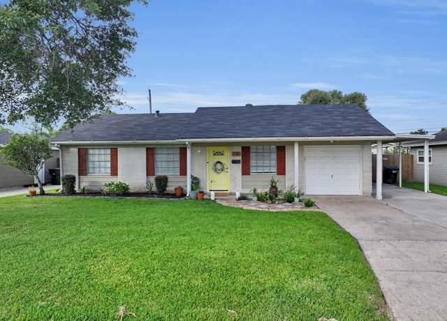 Property at 720 S 2nd St, Nederland, TX 77627, 3 beds, 1 bath