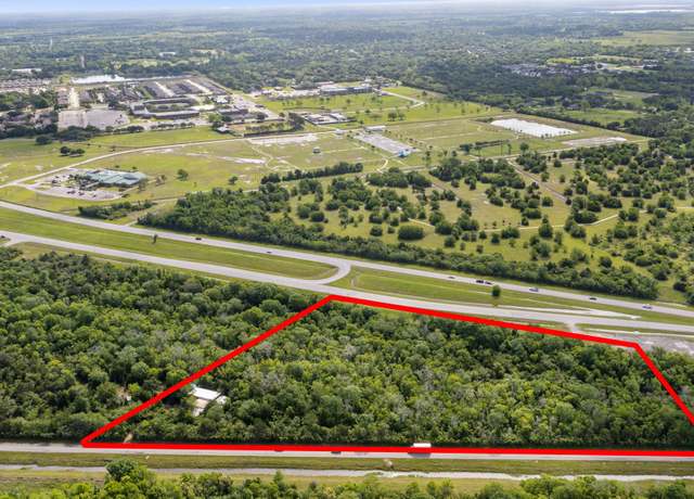 Property at 002 Johnston St, Alvin, TX 77511