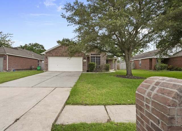 Property at 4526 Cannongate Dr, Spring Branch, TX 77373, 3 beds, 2 baths