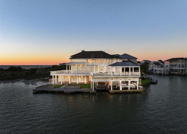 Property at 3436 Treasure Cir, Galveston, TX 77554, 4 beds, 5.5 baths
