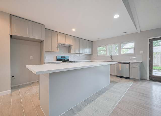 Property at 4011 Cypressdale Dr, Spring, TX 77388, 3 beds, 2 baths