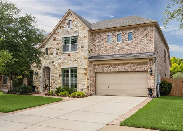 Property at 2815 Veneto Ct, League City, TX 77573, 4 beds, 3.5 baths