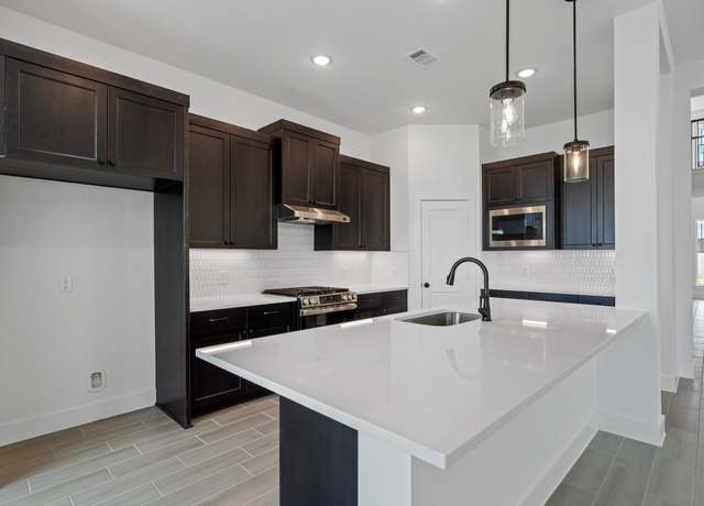 Property at 12014 Wooden Mill Ln, Santa Fe, TX 77510, 4 beds, 3 baths