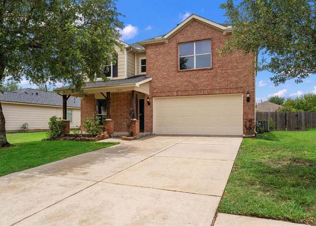 Property at 1910 Serenata Ln, Humble, TX 77396, 5 beds, 3.5 baths
