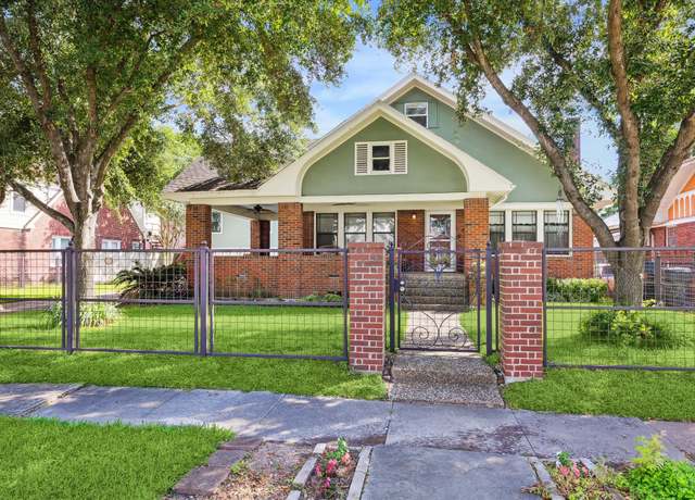 Property at 2302 Wentworth St, Houston, TX 77004, 4 beds, 3 baths