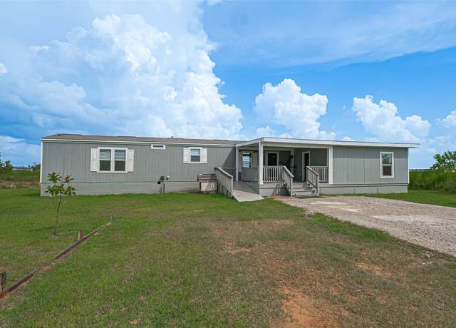 Property at 1122 Road 57221, Cleveland, TX 77327, 3 beds, 2 baths