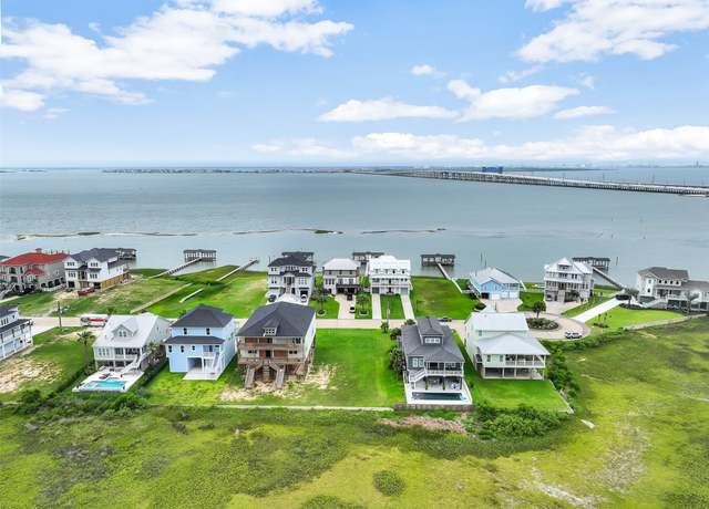 Property at 9309 Vista Bella, Galveston, TX 77554
