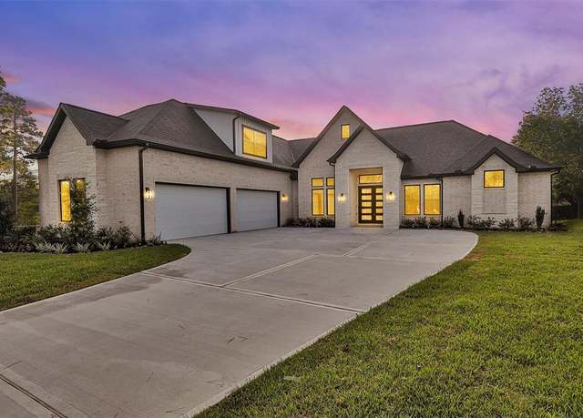 Property at 11401 E Zoe Loop, Montgomery, TX 77316, 5 beds, 4.5 baths