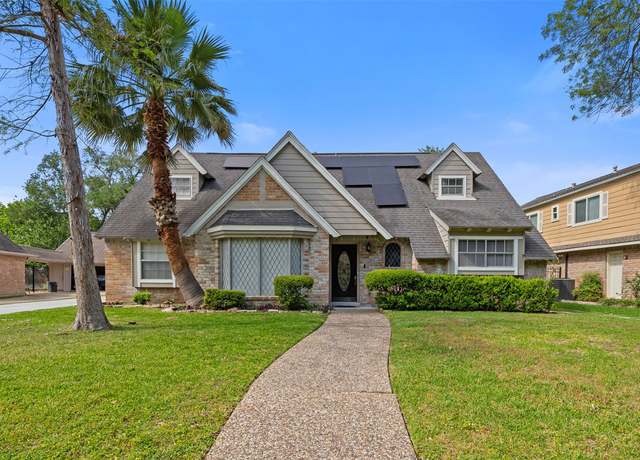 Property at 11506 Long Pine Dr, Houston, TX 77077, 4 beds, 2.5 baths