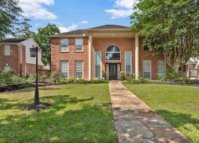 Property at 17103 Wood Bark Rd, Spring, TX 77379, 5 beds, 3.5 baths