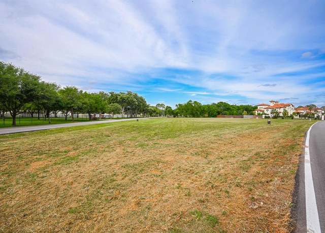 Property at 1307 Horseshoe Dr, Sugar Land, TX 77478