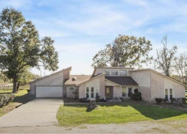 Property at 6434 George Gordon Rd, Fulshear, TX 77441, 3 beds, 2.5 baths
