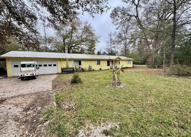 Property at 101 Oak Ln, Village Mills, TX 77663, 3 beds, 1 bath