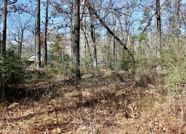 Property at 567 Windwood Dr, Livingston, TX 77351
