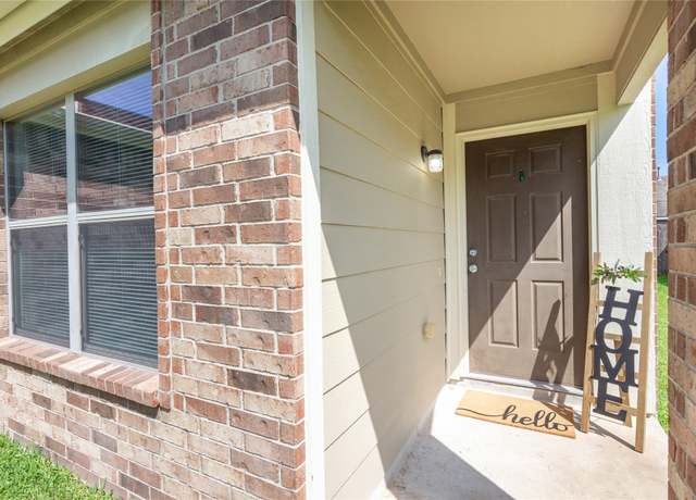 Property at 3039 Legends York Dr, Spring, TX 77386, 3 beds, 2 baths