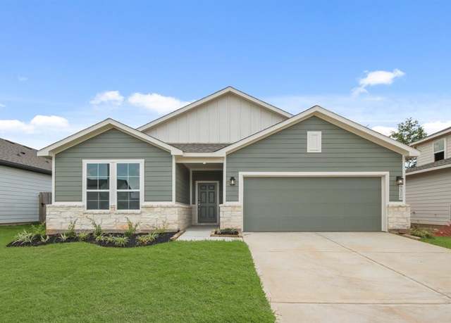 Property at 9324 Shady Creek Dr, Conroe, TX 77303, 4 beds, 3 baths