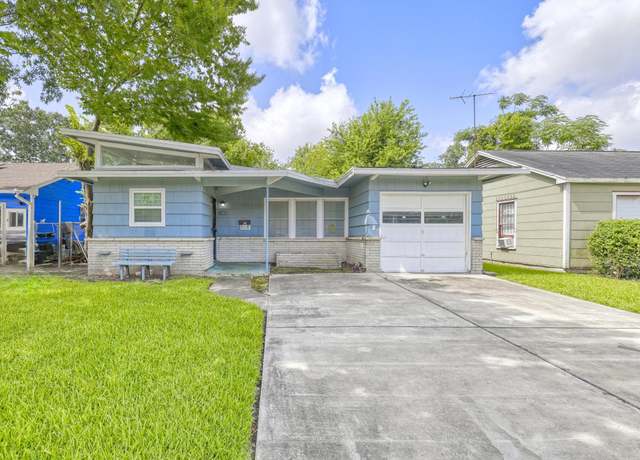 Property at 3562 Rosewood St, Houston, TX 77004, 3 beds, 2 baths