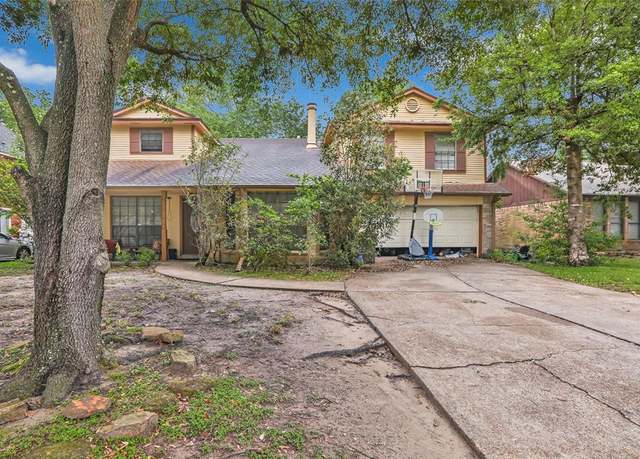 Property at 19714 Faye Oaks Ct, Humble, TX 77346, 4 beds, 2.5 baths