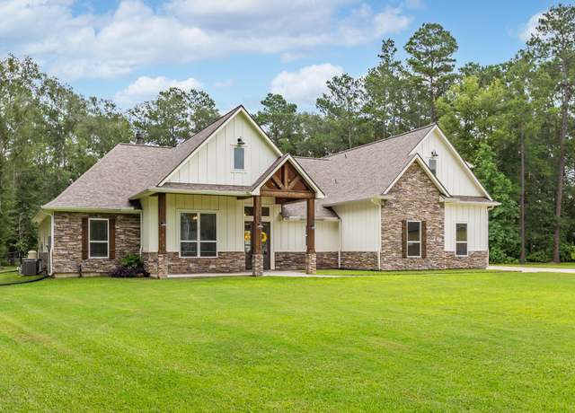 Property at 27647 N Salado Ct, Splendora, TX 77372, 4 beds, 3.5 baths