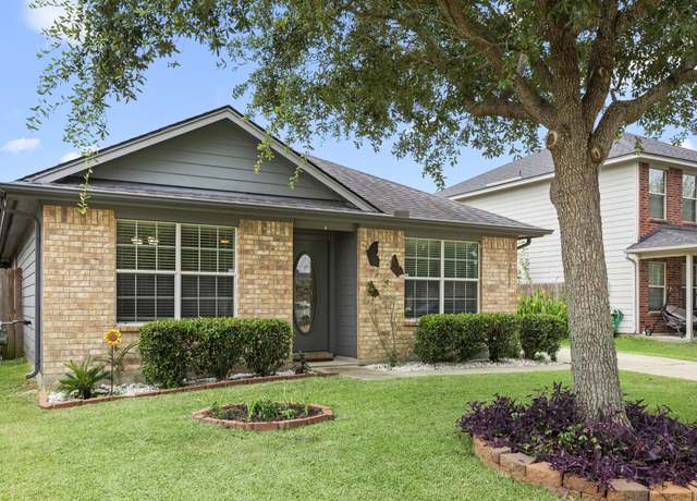 Property at 1015 Junction Ct, Rosenberg, TX 77471, 3 beds, 2 baths