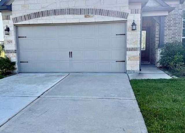 Property at 2103 Islawild Way, Texas City, TX 77568, 4 beds, 3 baths