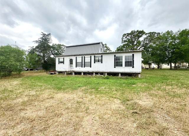 Property at 11420 Fm 531, Hallettsville, TX 77964, 3 beds, 2 baths