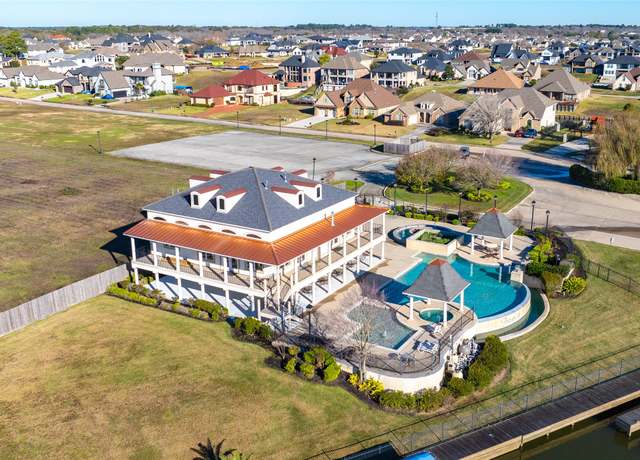 Property at 12904 French Quarter Dr, Willis, TX 77318
