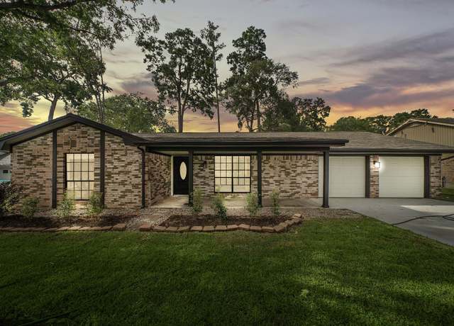 Property at 1109 Northpine Dr, Conroe, TX 77301, 3 beds, 2 baths
