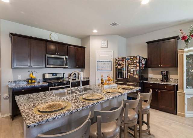 Property at 1614 Chase Anchor Ct, Richmond, TX 77469, 5 beds, 3 baths