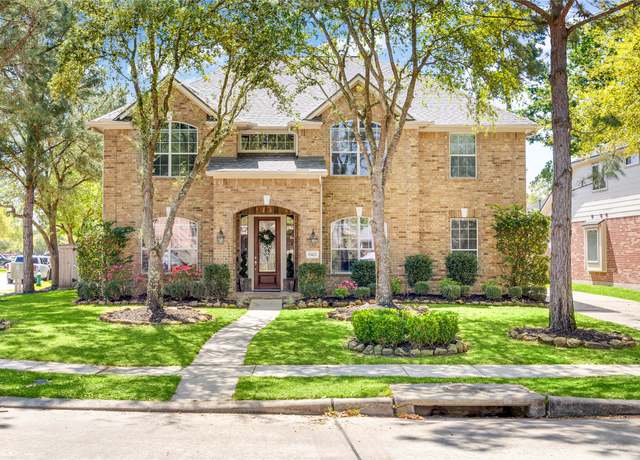 Property at 17422 Ebeys Landing Ln Ln, Humble, TX 77346, 5 beds, 3.5 baths