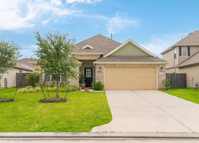 Property at 22035 Juniper Crossing Dr, New Caney, TX 77357, 4 beds, 3 baths