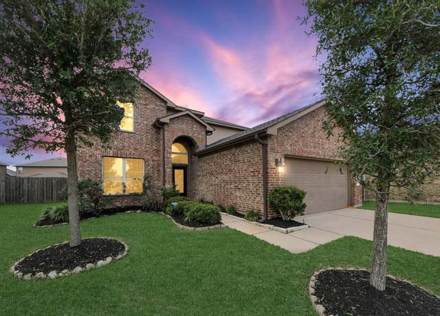 Property at 3822 Daintree Park Dr, Katy, TX 77494, 4 beds, 2.5 baths