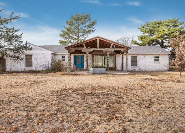 Property at 200 S Avondale St, Amarillo, TX 79106, 3 beds, 2 baths
