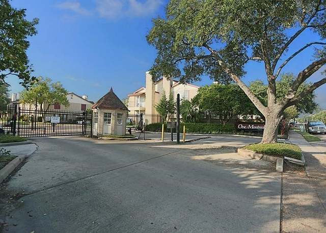 Property at 2120 El Paseo St #2905, Houston, TX 77054, 1 bed, 1 bath