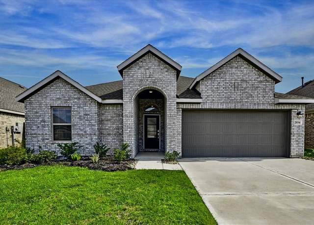 Property at 2834 Paradise Ridge Way, Conroe, TX 77301, 4 beds, 2 baths