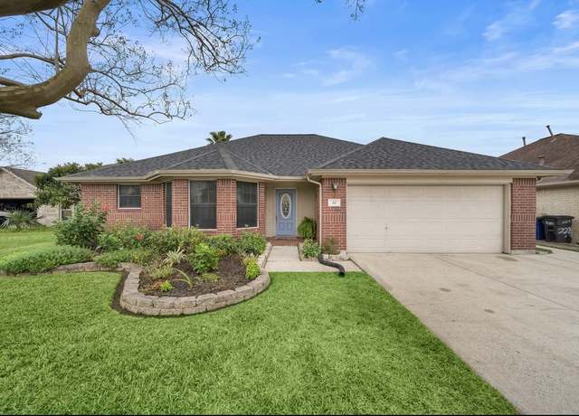 Property at 317 Green Isle Ave, Dickinson, TX 77539, 3 beds, 2 baths