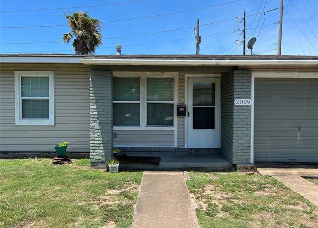 Property at 2009 Neumann Dr, Galveston, TX 77551, 2 beds, 1 bath