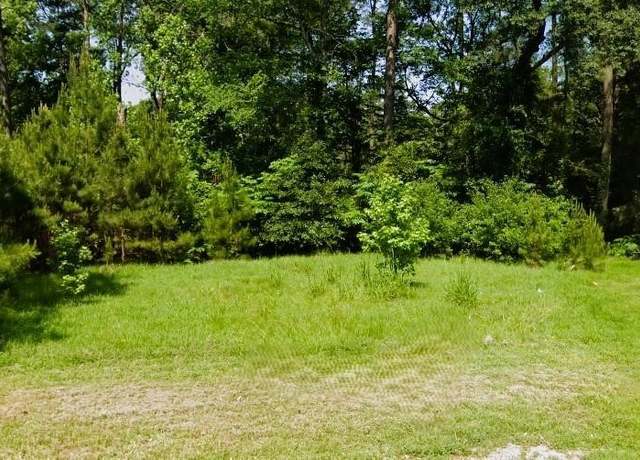 Property at 622 Forest Glen St, Conroe, TX 77316