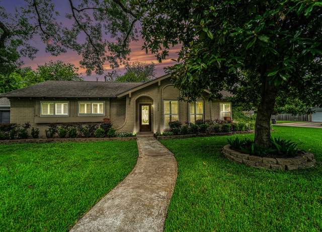 Property at 2535 Rosefield Dr, Houston, TX 77080, 4 beds, 2 baths