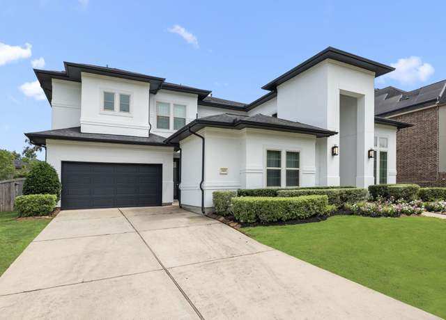 Property at 5415 Lockwood Bend Ln, Sugar Land, TX 77479, 6 beds, 5.5 baths