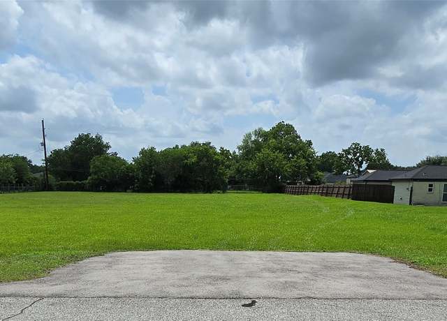 Property at 3818 Wingtail Way, Pearland, TX 77584