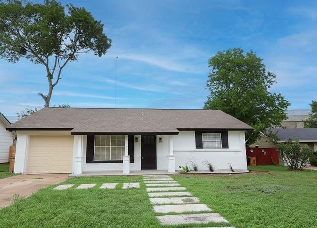 Property at 1704 Cherry Orchard Dr, Austin, TX 78745, 3 beds, 1 bath