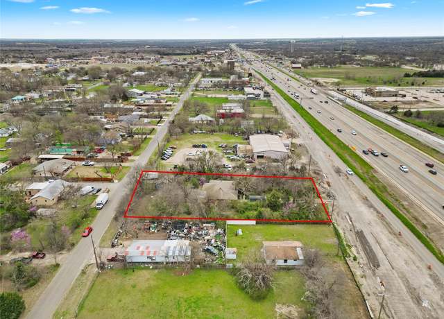 Property at 410 Ellis Ave, Red Oak, TX 75154, 3 beds, 2 baths