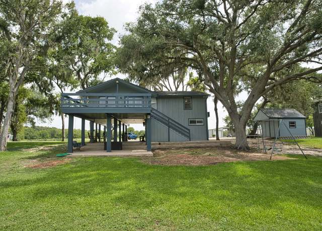 Property at 136 Pr 652, Sargent, TX 77414, 3 beds, 2 baths
